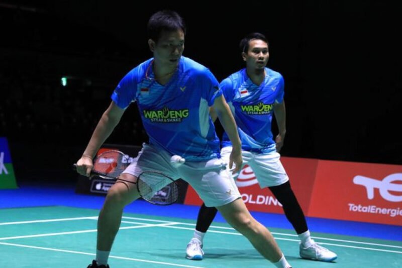 Bulutangkis: Duel Individual vs. Harmoni Tim – Membedah Perbedaan Tunggal dan Ganda