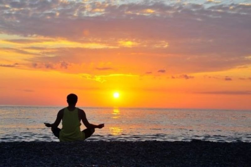Meditasi: Jembatan Spiritual yang Menyatukan Berbagai Keyakinan