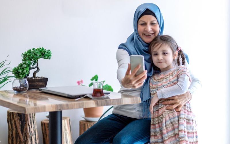 Olahraga untuk Ibu Rumah Tangga: Sehat, Bugar, dan Bahagia di Tengah Kesibukan