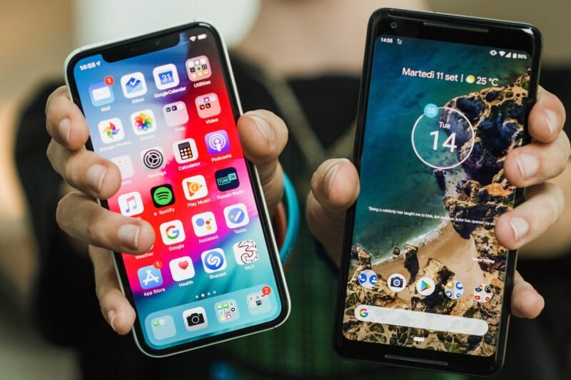 Tentu, mari kita bahas perbandingan abadi antara iPhone dan Android, dengan harapan memberikan panduan yang jelas dan informatif bagi Anda.