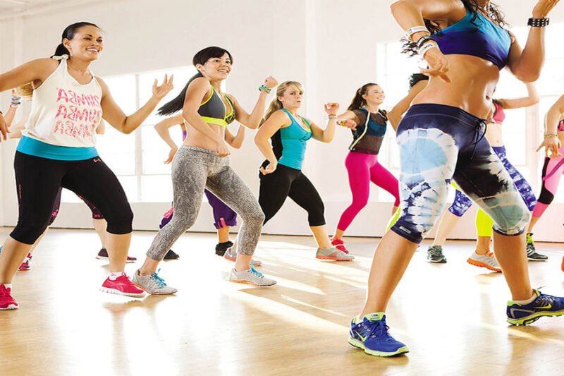 Zumba: Lebih dari Sekadar Tarian, Manfaat Luar Biasa untuk Kesehatan Wanita