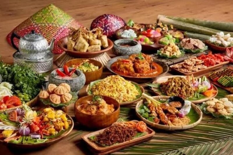 Baik, mari kita buat artikel informatif dan mendalam tentang kuliner dan makanan, dengan gaya bahasa semi-formal yang menarik dan mudah dipahami.