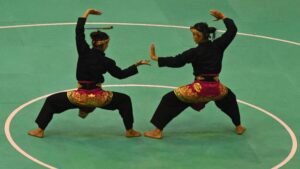 Pencak Silat: Mengungkap Keindahan Gerak dan Kekuatan Diri – Panduan Teknik Dasar untuk Pemula