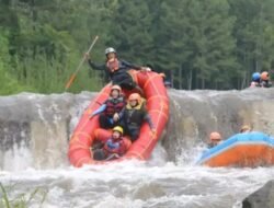 Menaklukkan Arus: Panduan Lengkap Persiapan Arung Jeram untuk Pemula dan Profesional