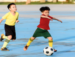 Sepak Bola: Lebih dari Sekadar Permainan, Investasi Masa Depan Anak