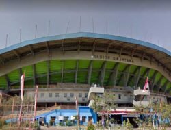 Tentu, mari kita telusuri sejarah panjang stadion tertua di dunia yang masih berdiri kokoh hingga kini.